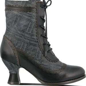 (SOLD) L'Artiste Bootie